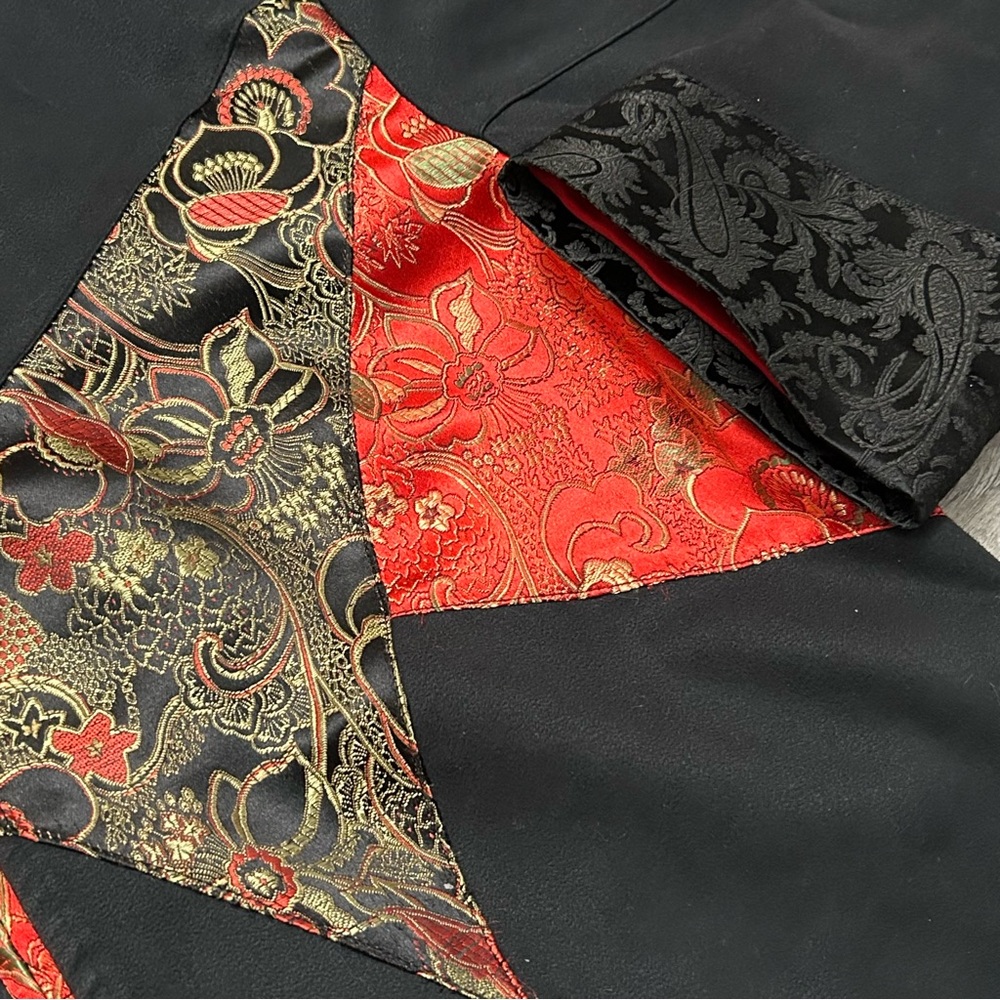 Vtg Chicos Asian Patchwork Jacket Red Brocade Man… - image 3